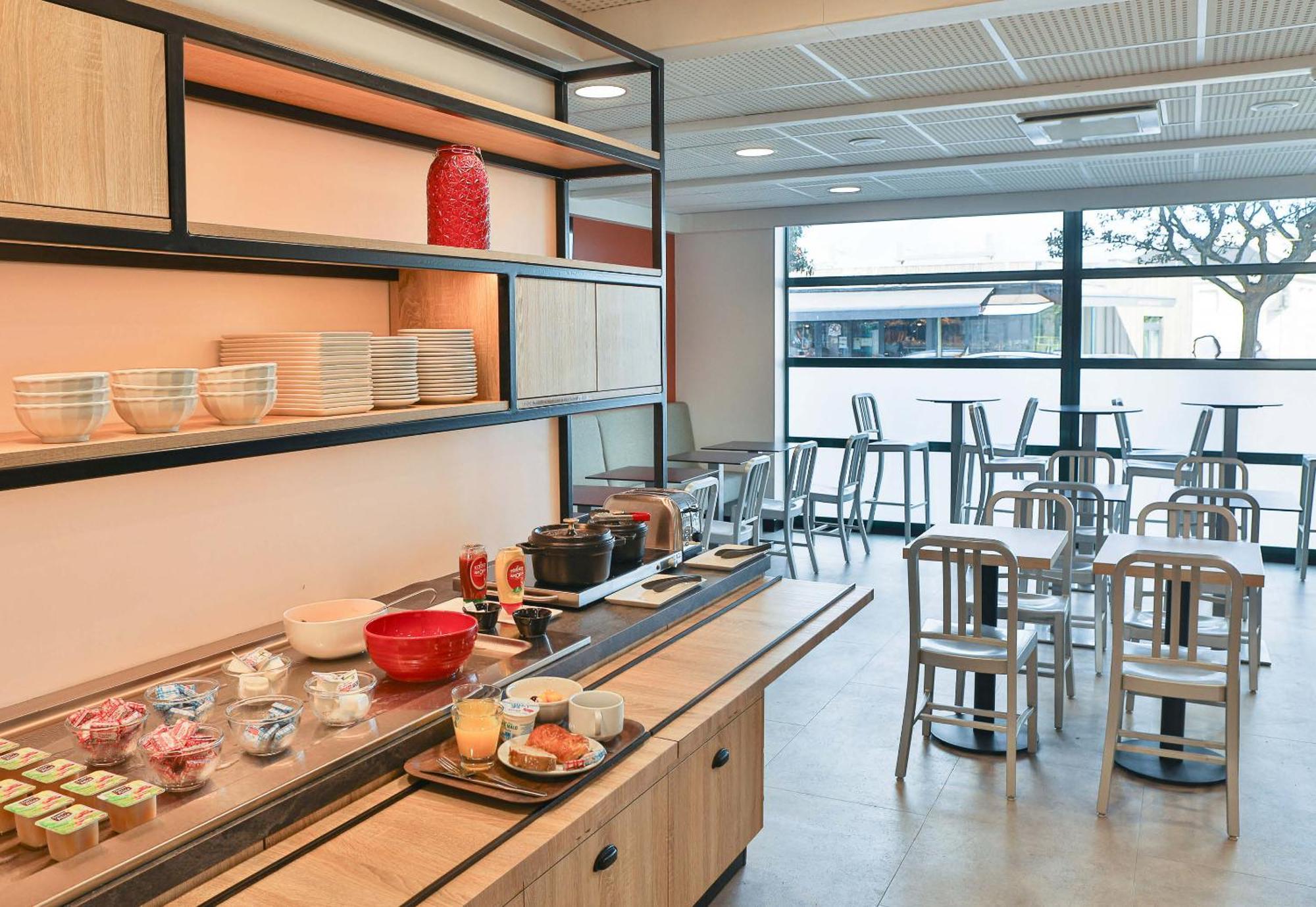 B&B Hotel Les Sables-D'Olonne Centre Gare Экстерьер фото