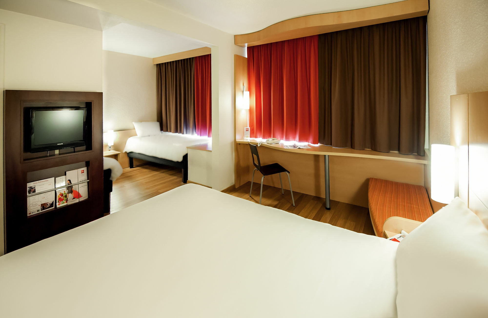 B&B Hotel Les Sables-D'Olonne Centre Gare Экстерьер фото